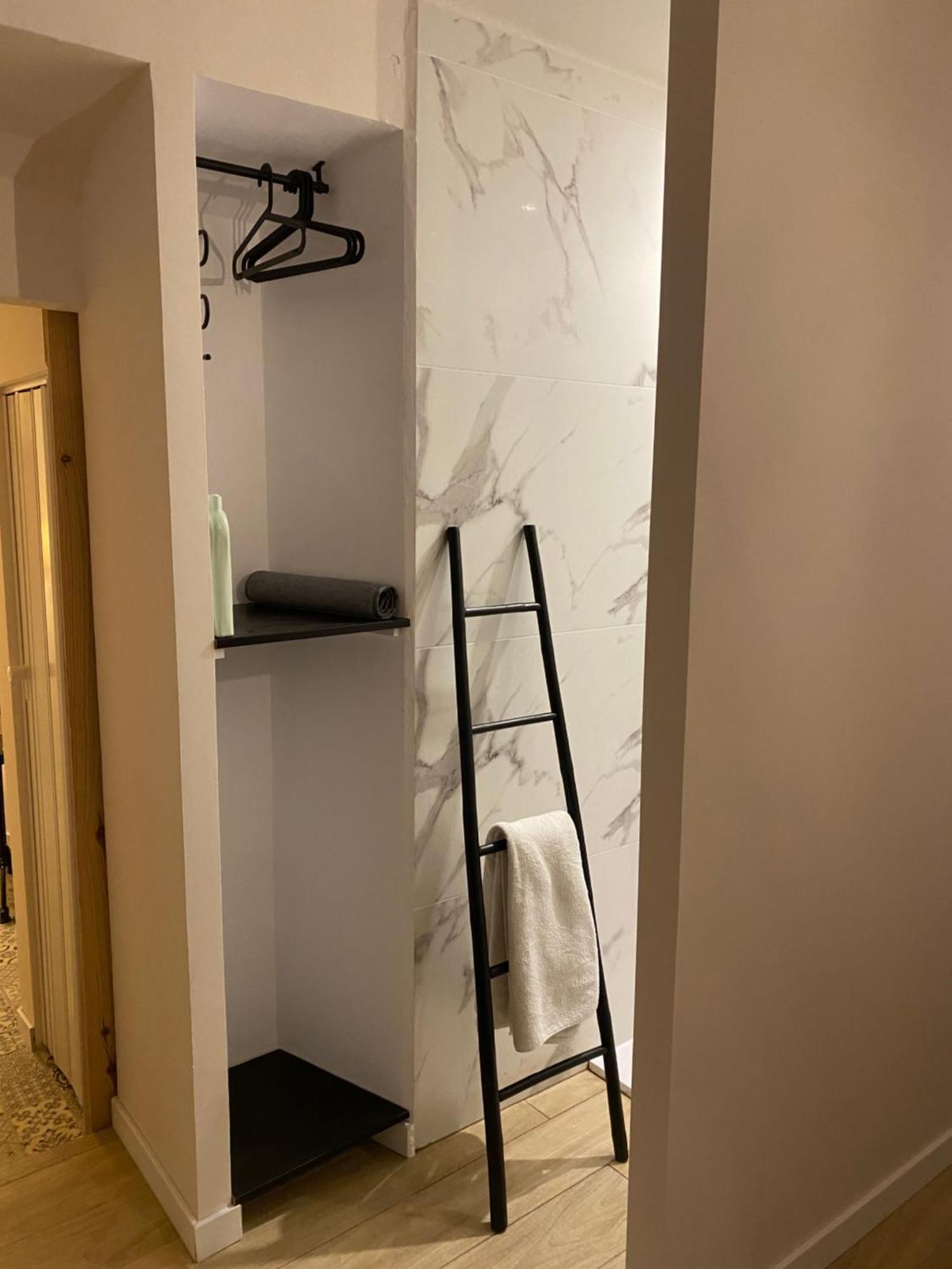 Apartamentos Mercado De Triana Sewilla Zewnętrze zdjęcie