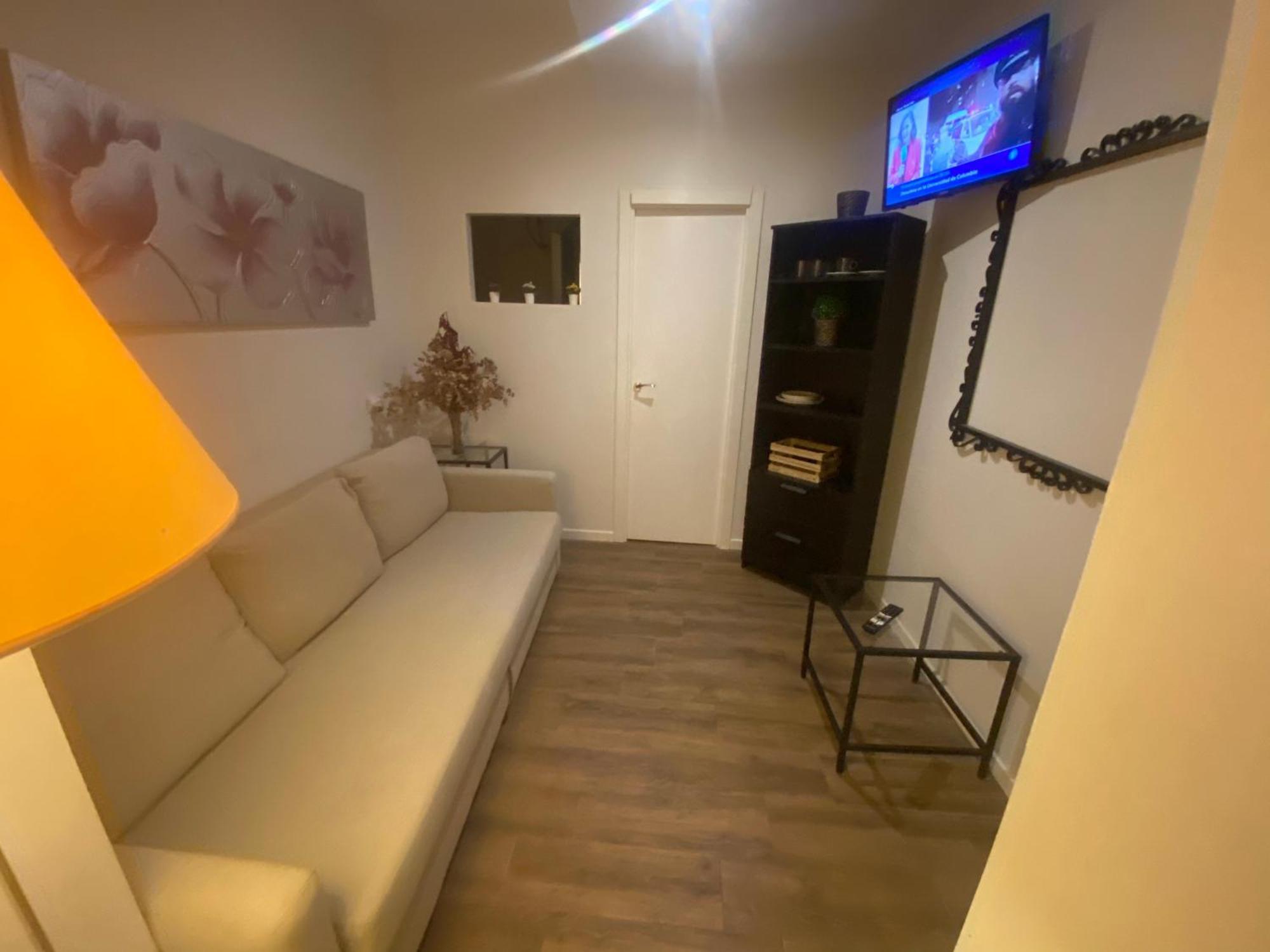 Apartamentos Mercado De Triana Sewilla Zewnętrze zdjęcie